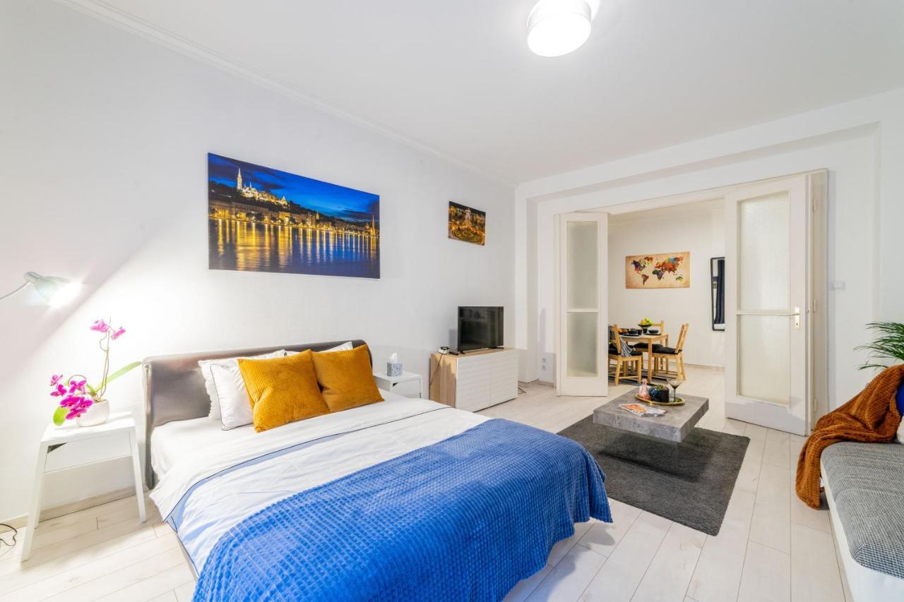 Del Mar Apartment Budapest Ngoại thất bức ảnh